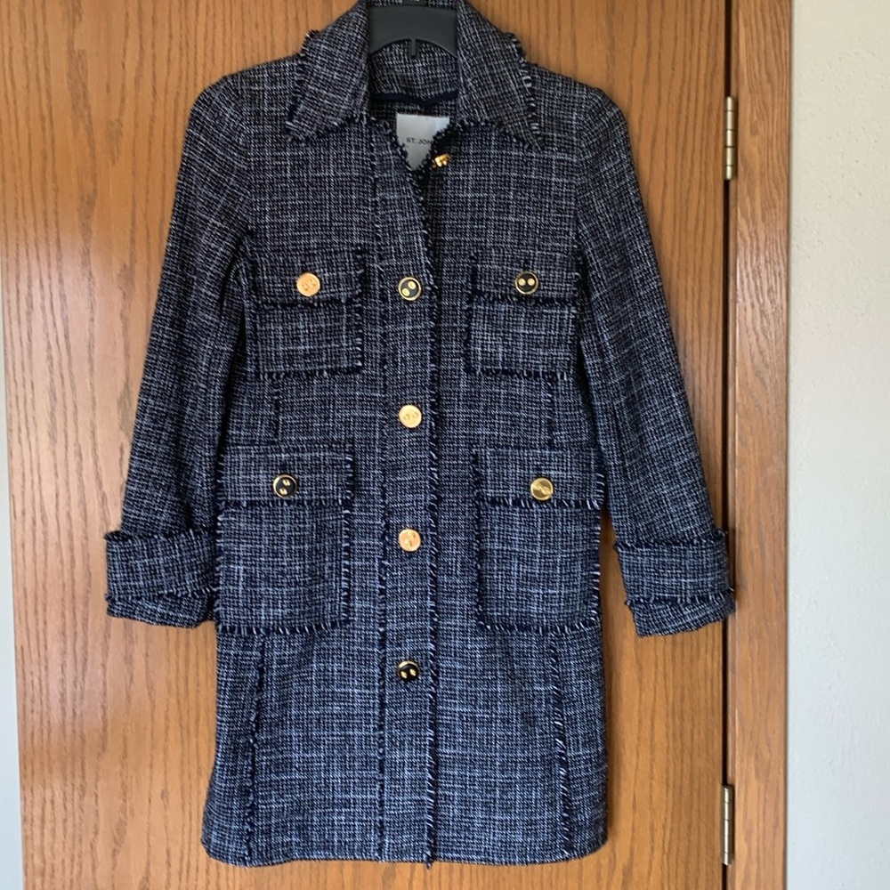 ST JOHN. Jacket.  Size 2. Blue and White.  Gorgeous!!